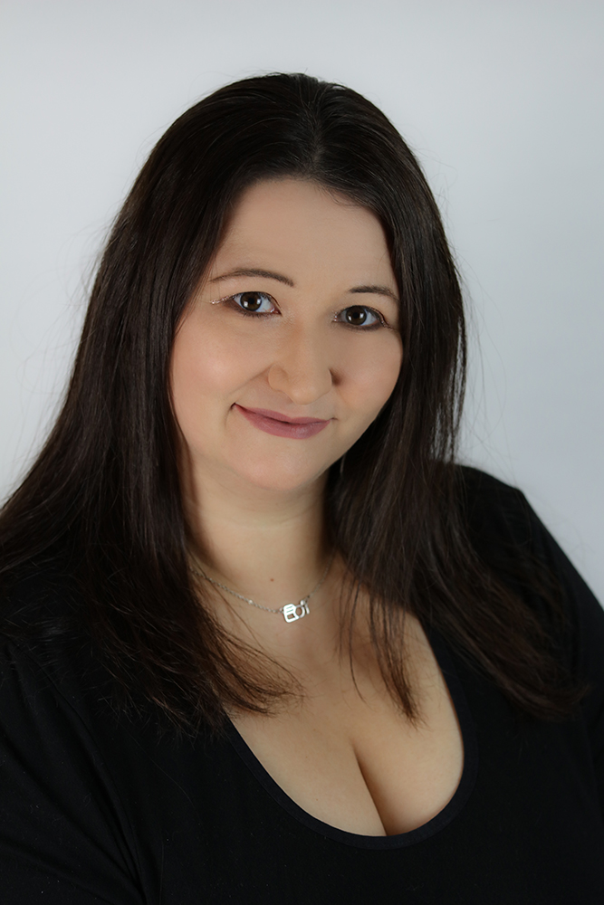 Cherie Amour boudoir female photographer Nikki